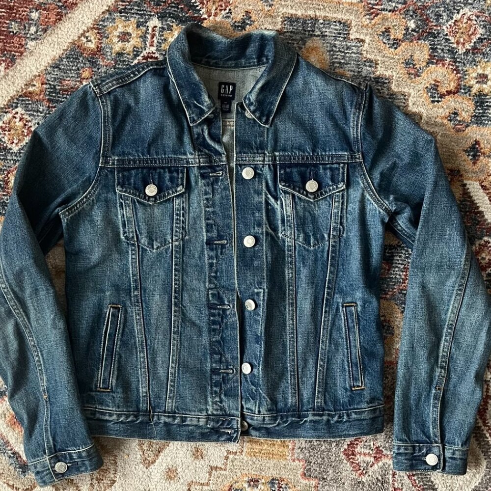 GAP Jean Jacket | Classic Denim Jacket | Size XS - Picture 7 of 8